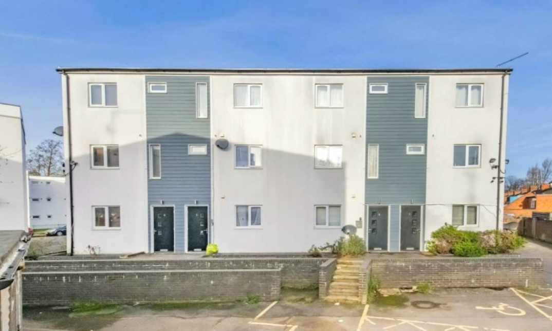 House Tandem Court in Northampton