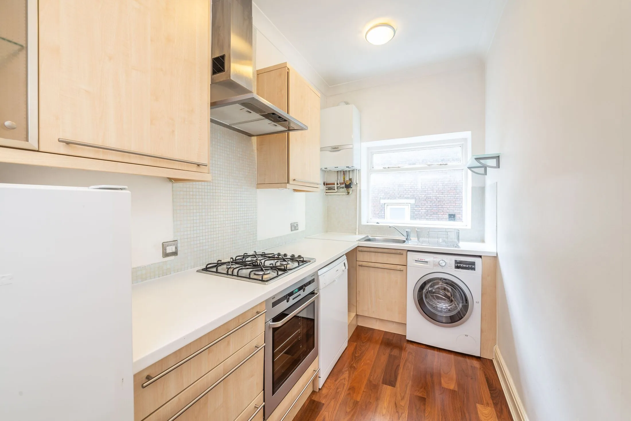 Flat Fitzjohn's Avenue in Greater London