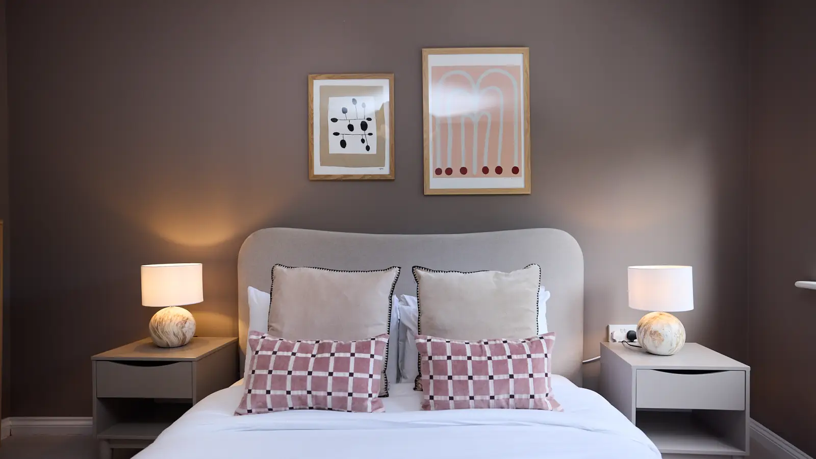 Flat Millharbour in Greater London