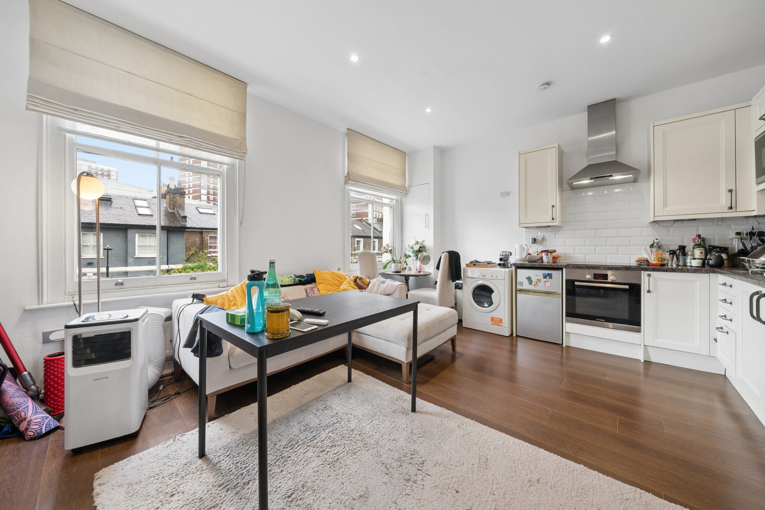 Flat Richmond Way in Greater London