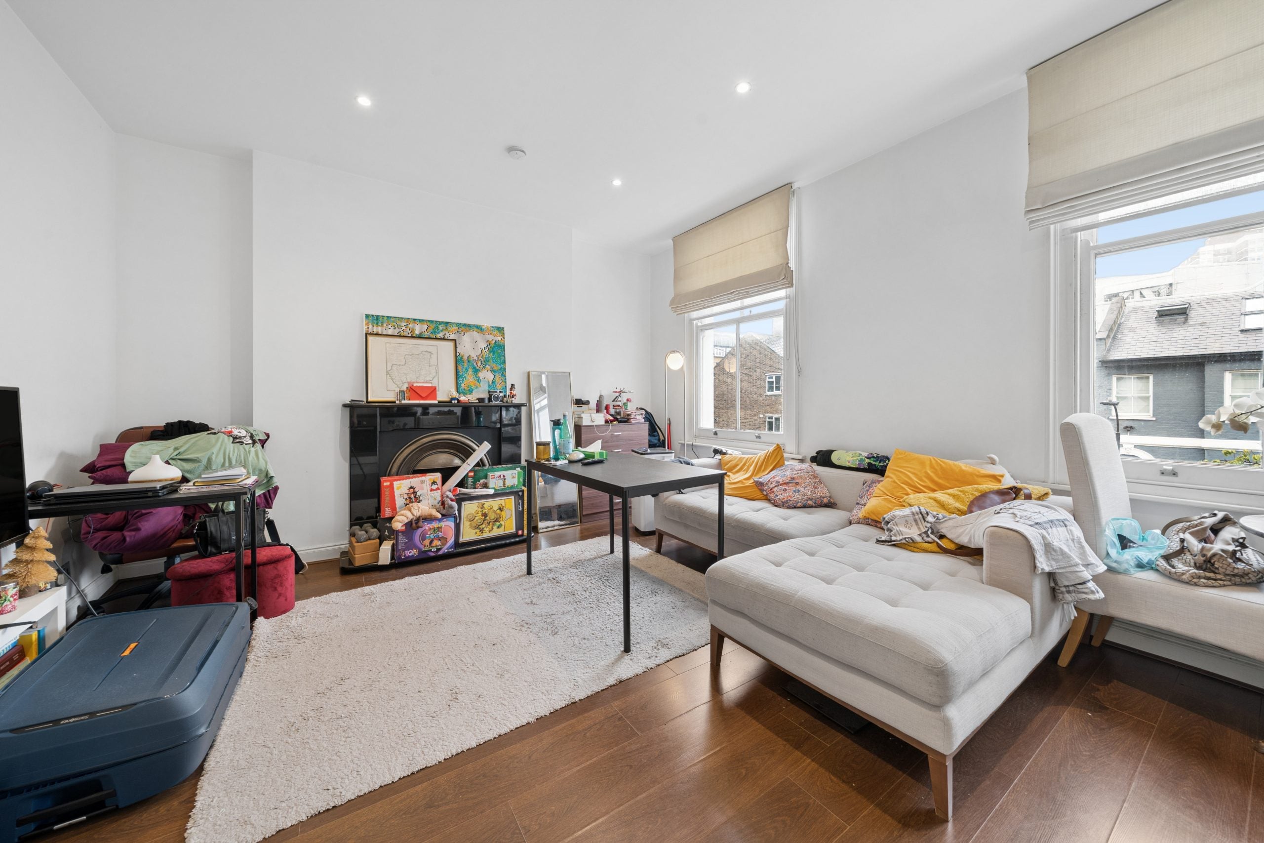 Flat Richmond Way in Greater London