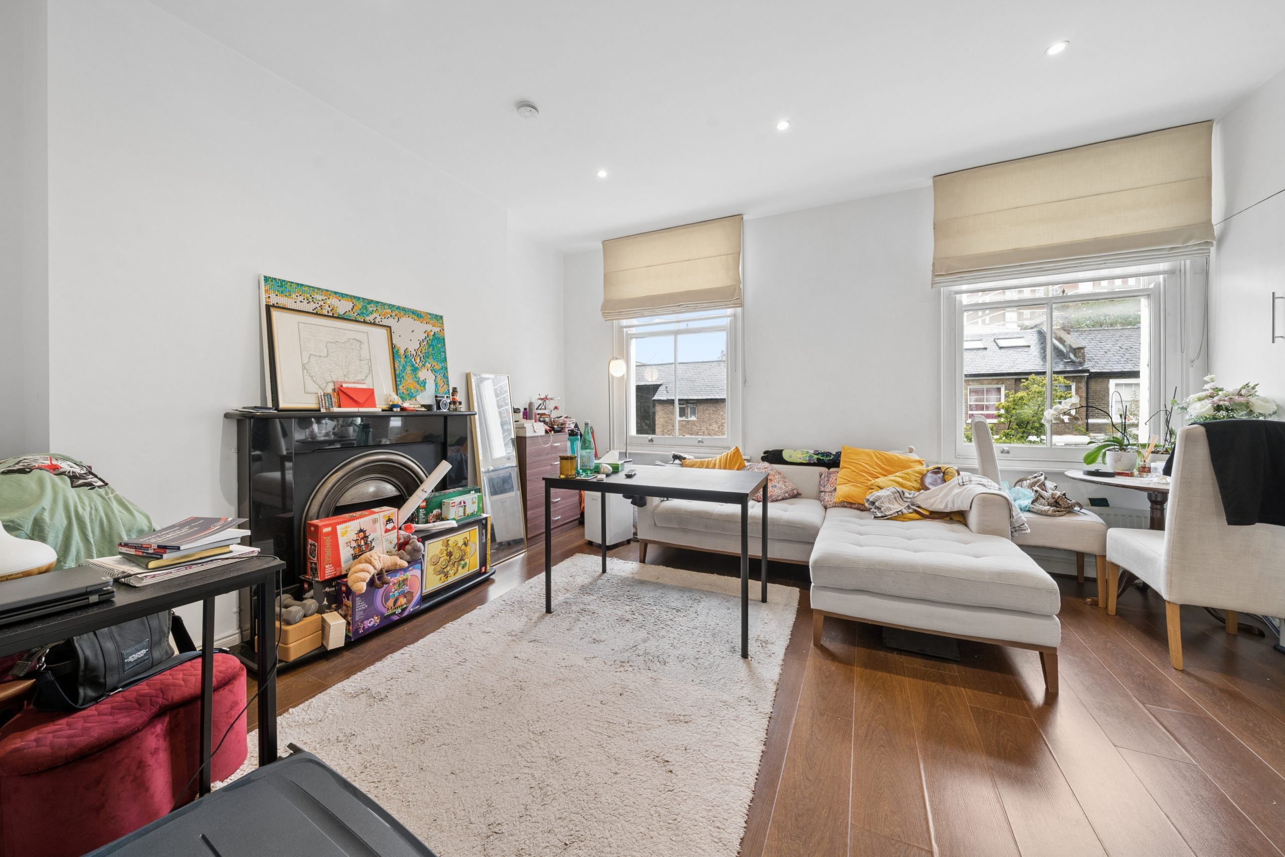 Flat Richmond Way in Greater London