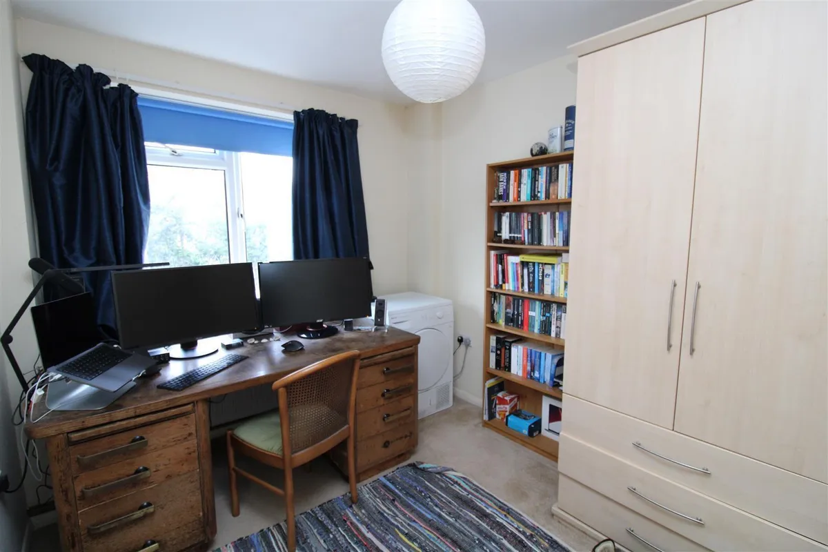 Flat Laine Close in Brighton