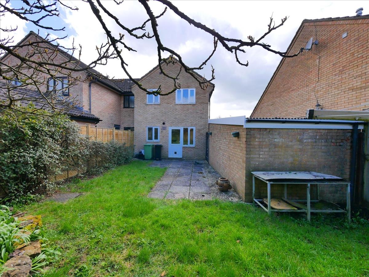 House Pheasant Way in Cotswold District