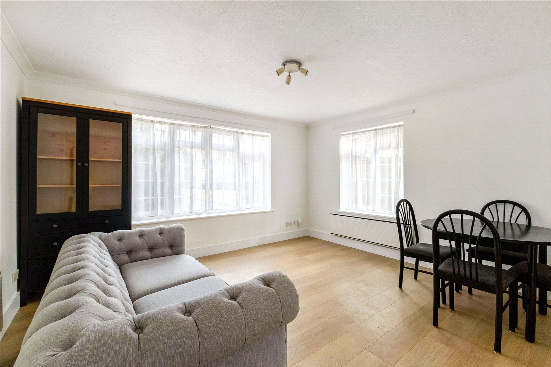 Flat Hillcrest in Elmbridge