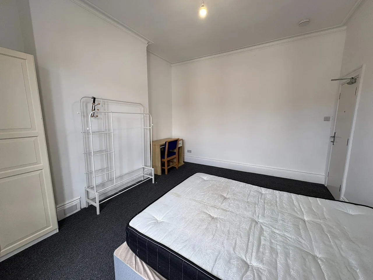 Room Roxburgh Terrace in North Tyneside