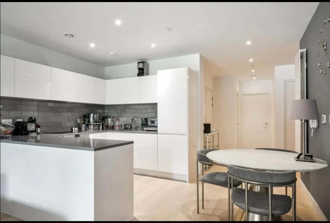 Room Regalia Close in Greater London