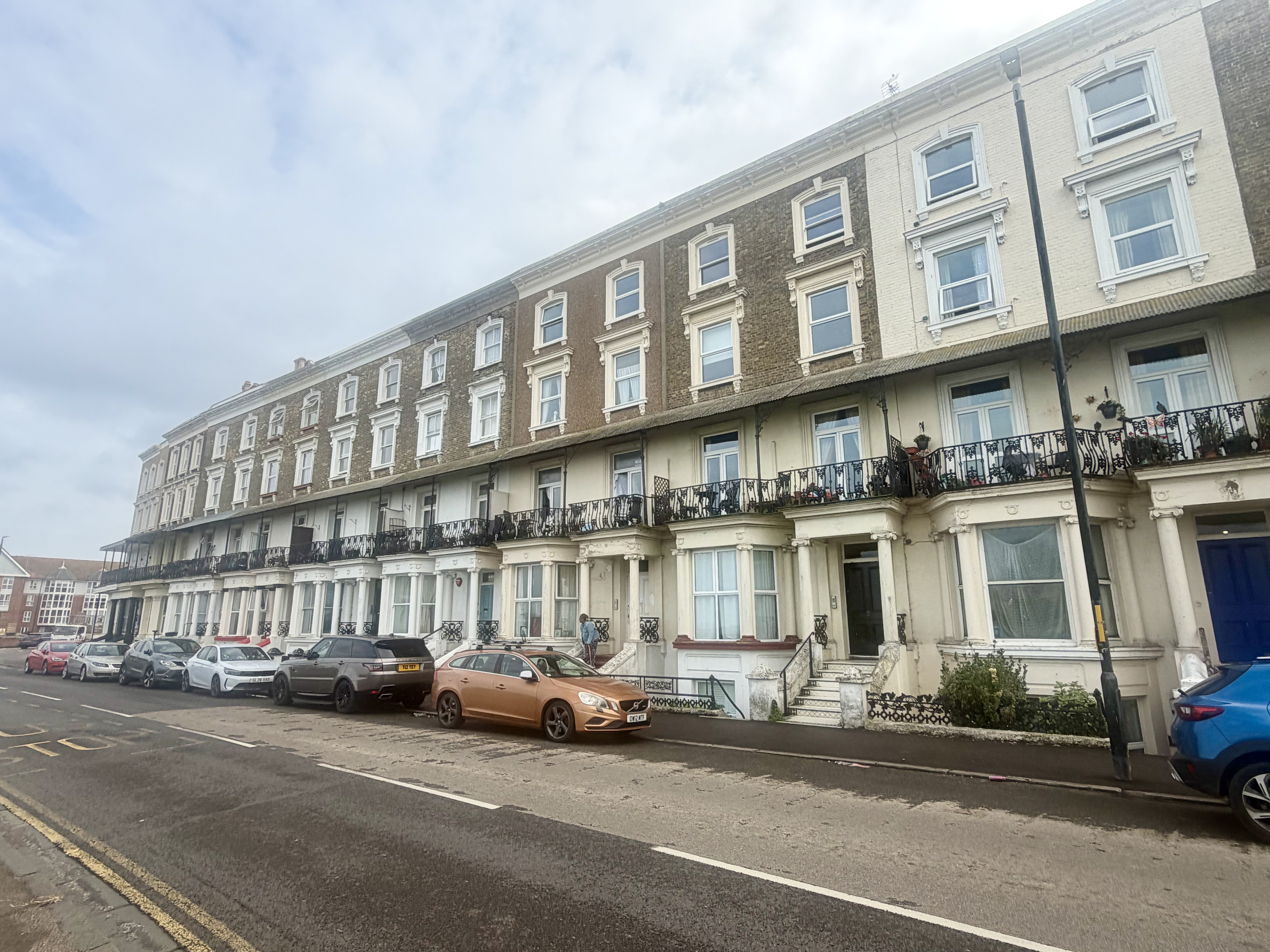 Flat Ethelbert Crescent in Thanet