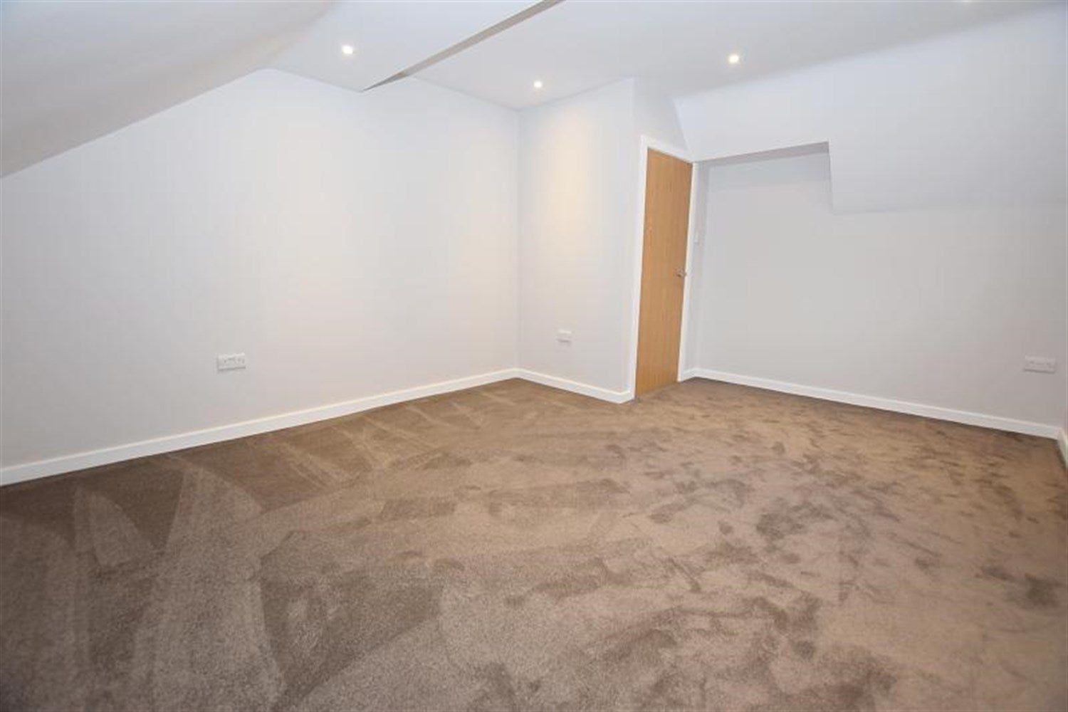 Flat Middleton Road in Arun