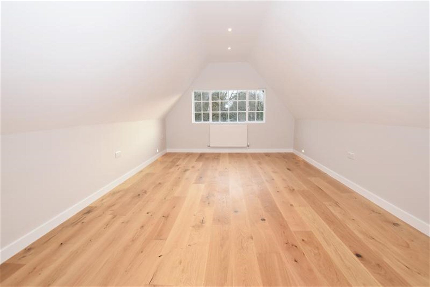 Flat Middleton Road in Arun