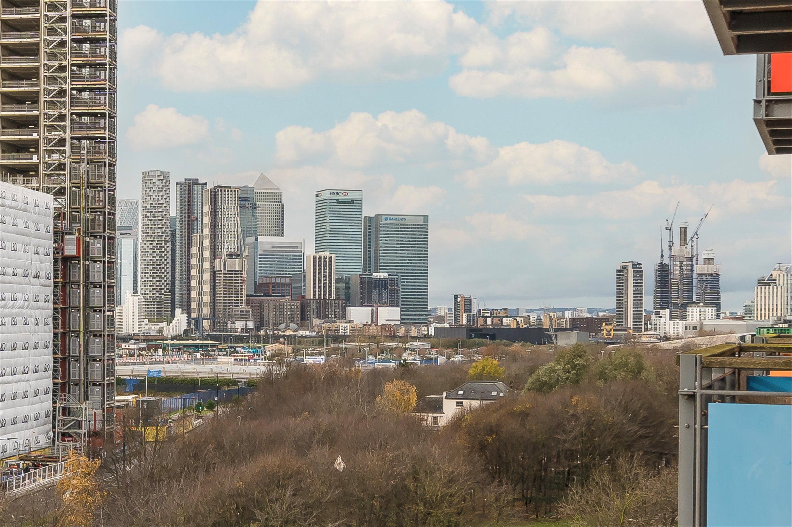 Flat West Parkside in Greater London