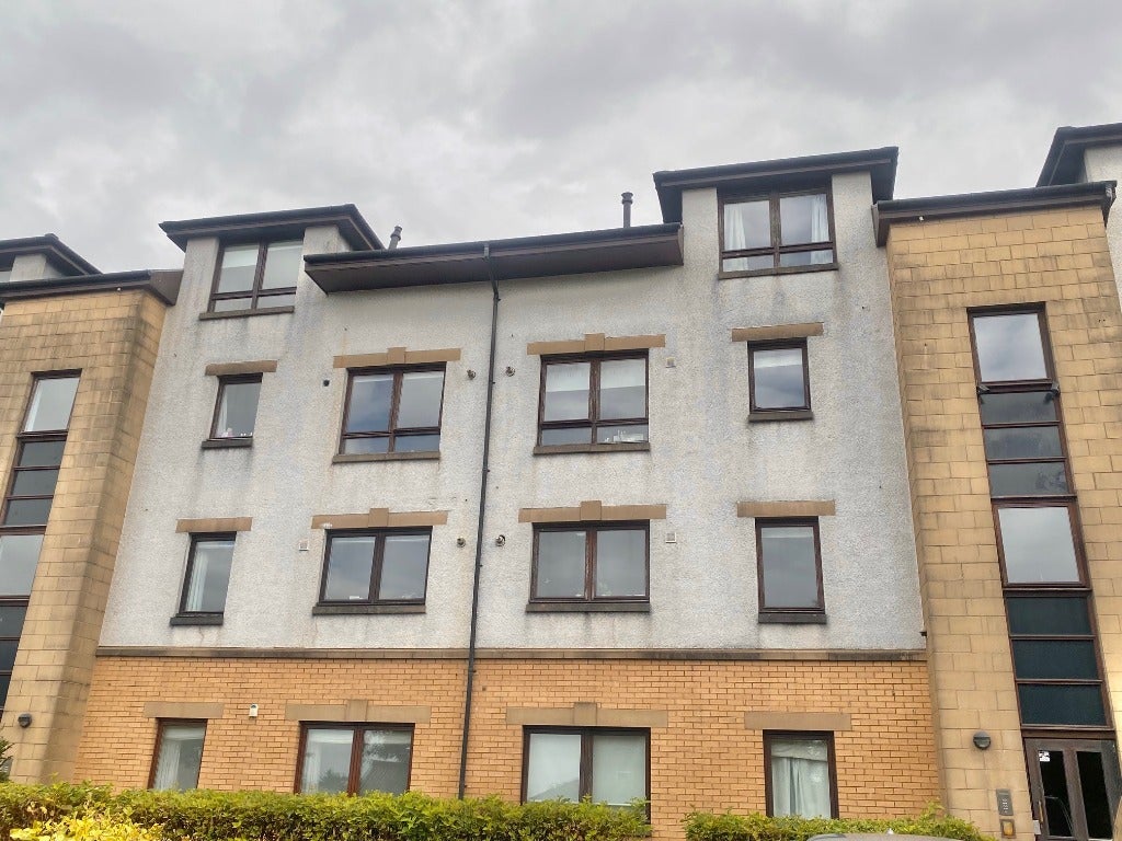 Flat Cleveden Road in Glasgow