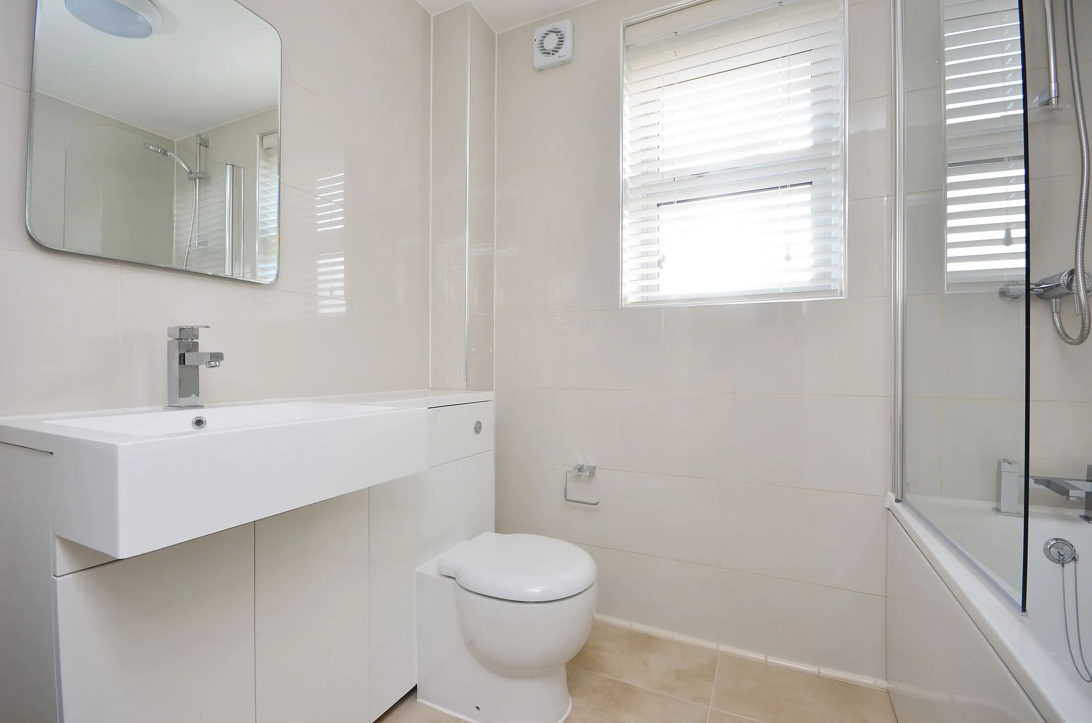 Flat Rye Lane in Greater London