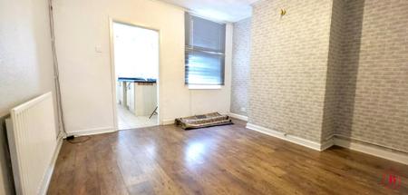 Flat Orchard Street in Tamworth