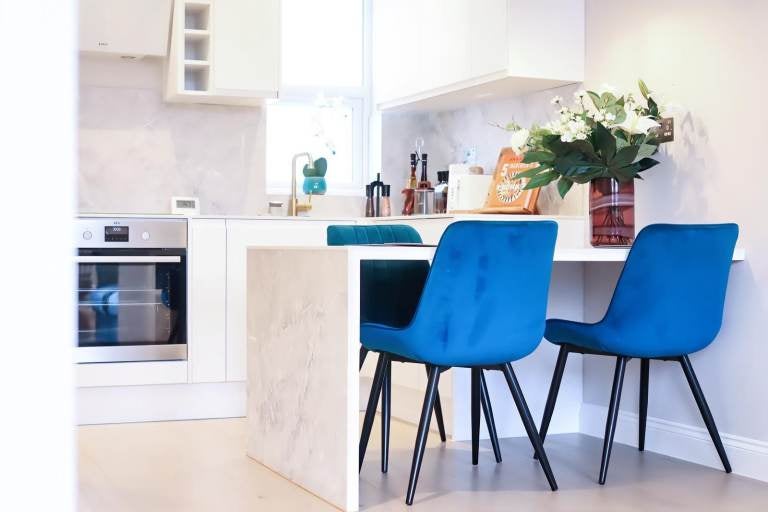 Flat Edridge Road in Greater London
