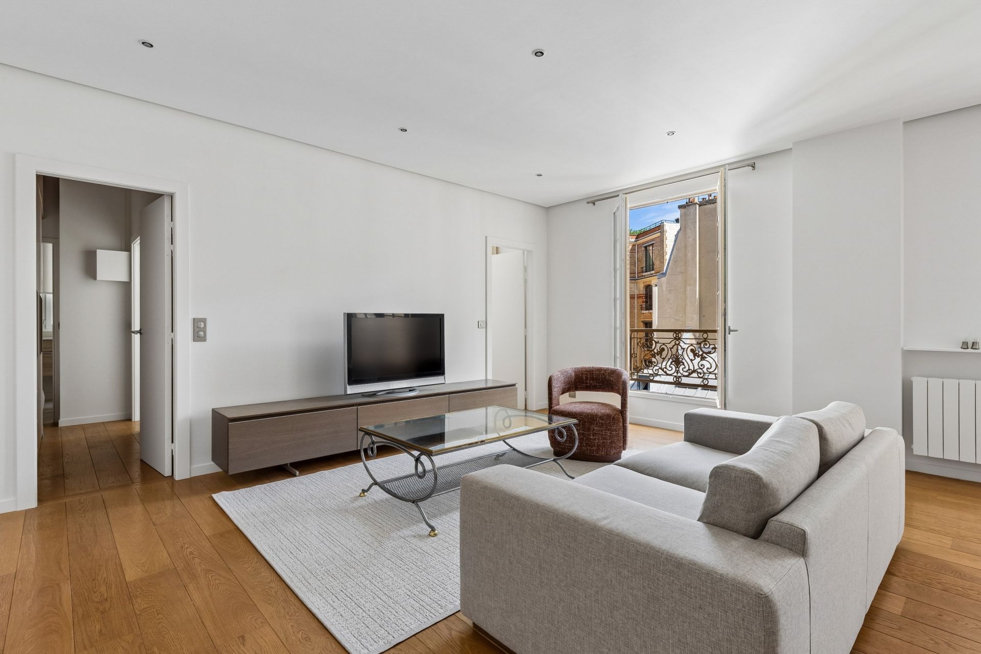 Flat Rue Jean Mermoz in Paris