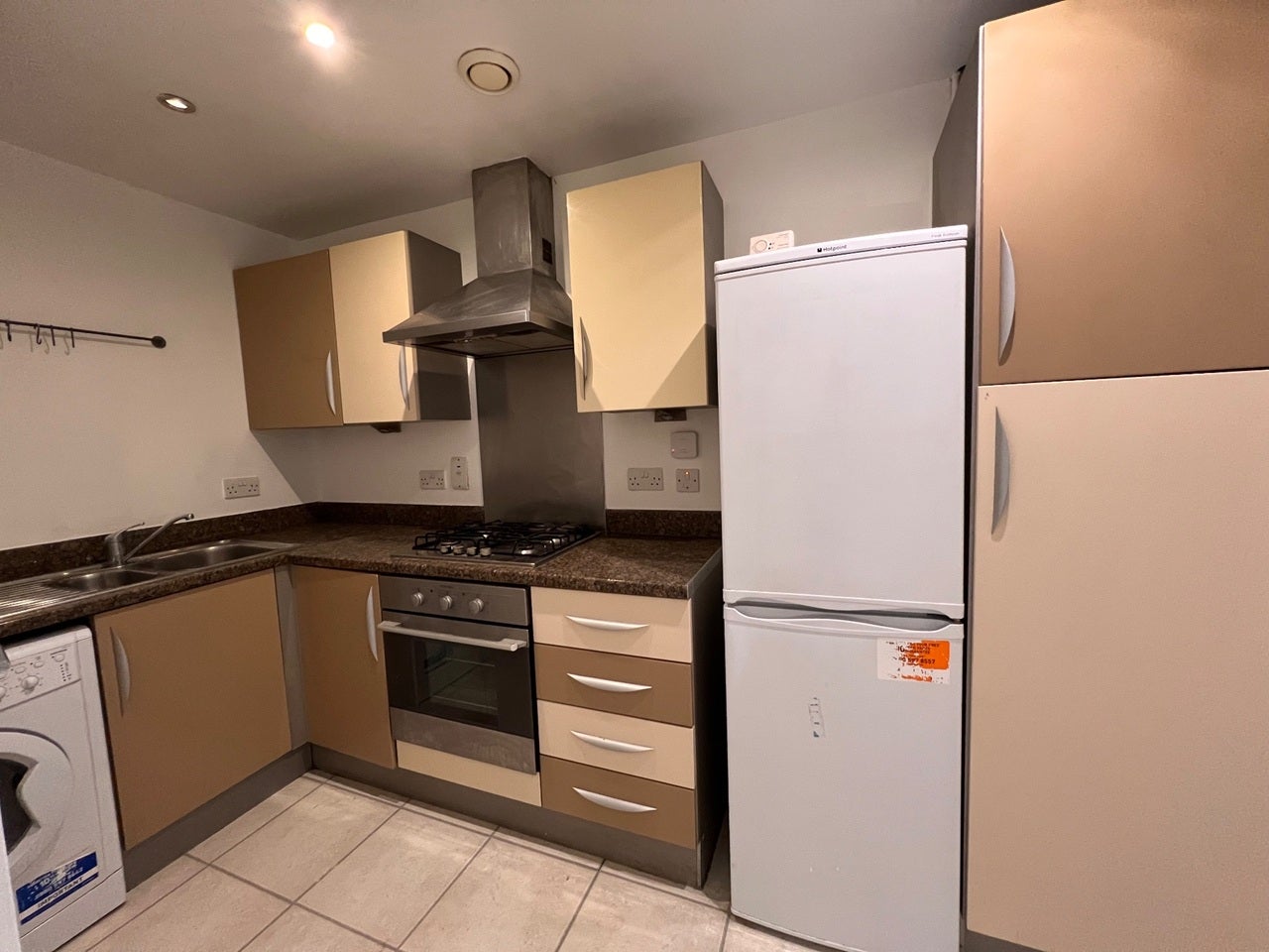 Flat Hamilton Court in Livingston