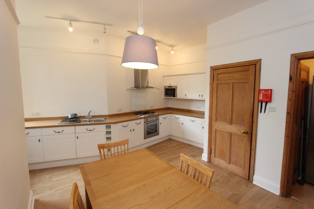 Room Warrender Park Terrace in City of Edinburgh