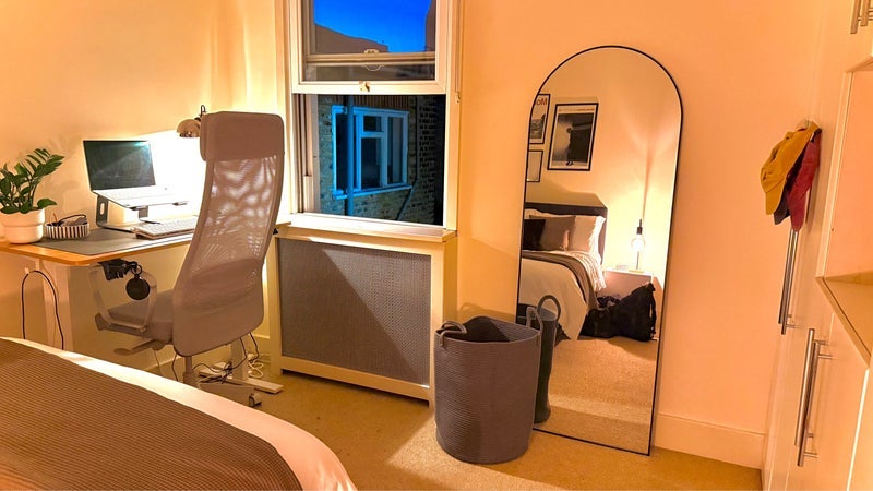 Room Lysia Street in Greater London