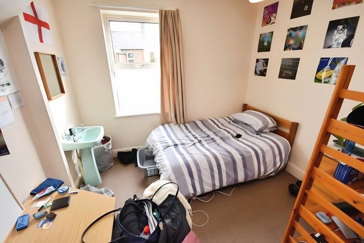 Room Old Tiverton Road in Exeter