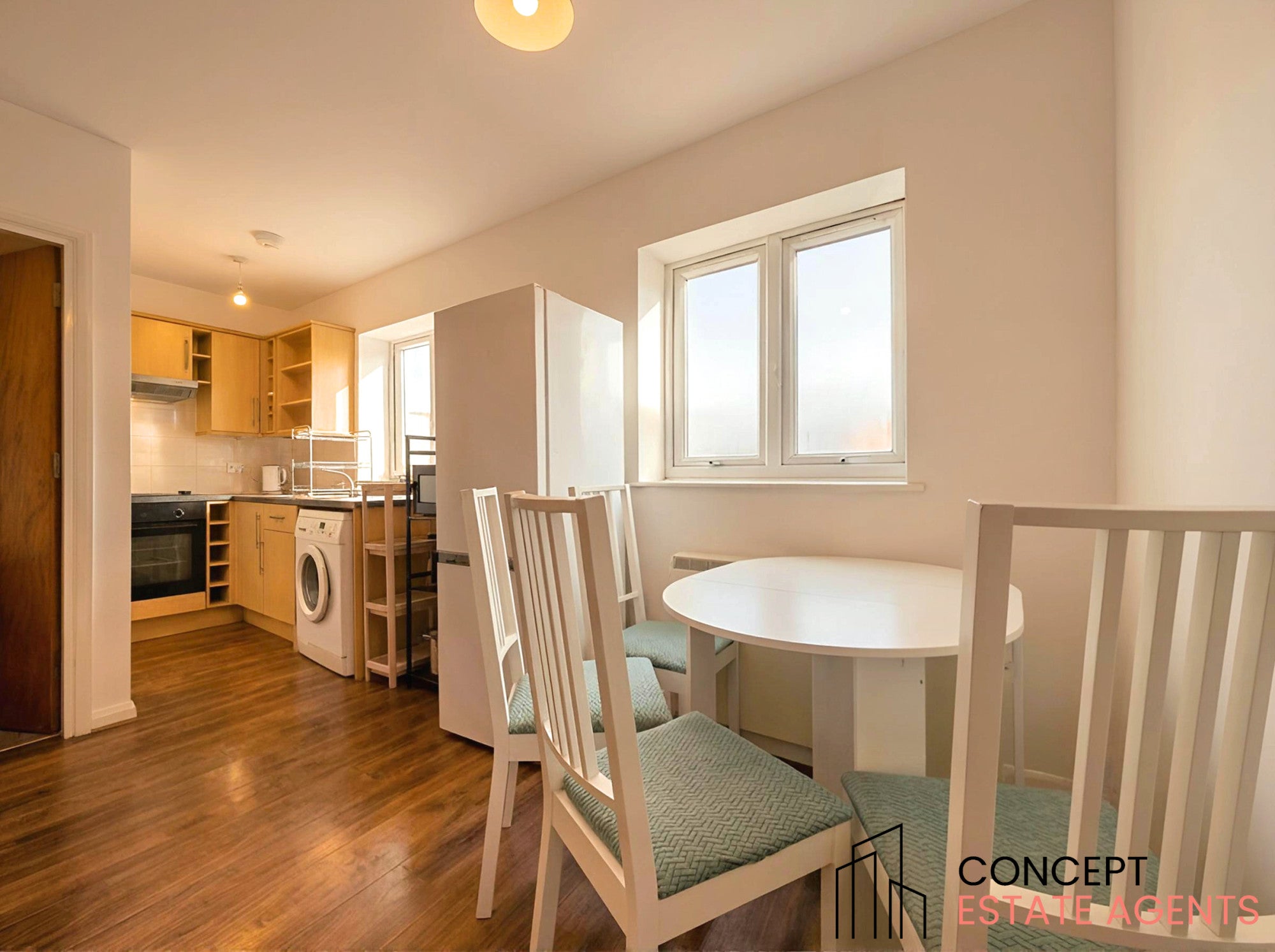 Flat Sibthorp Road in Greater London
