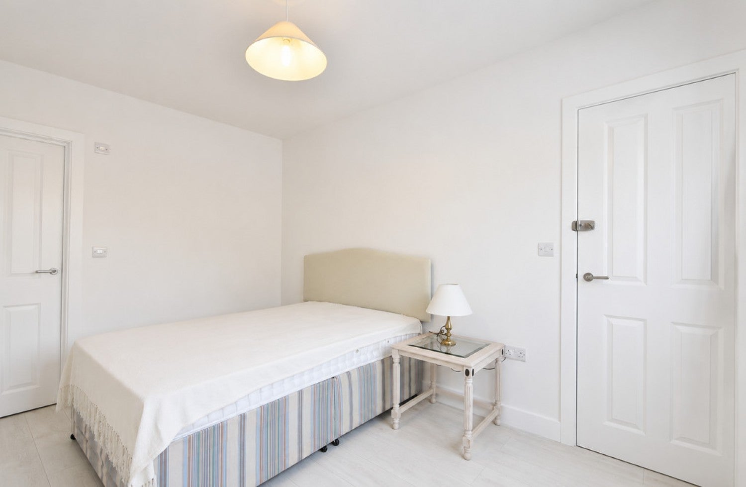 Room Swinburne Road in Oxford