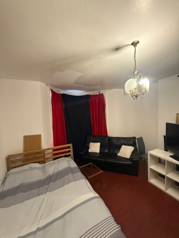 Room Shirland Road in City of Westminster