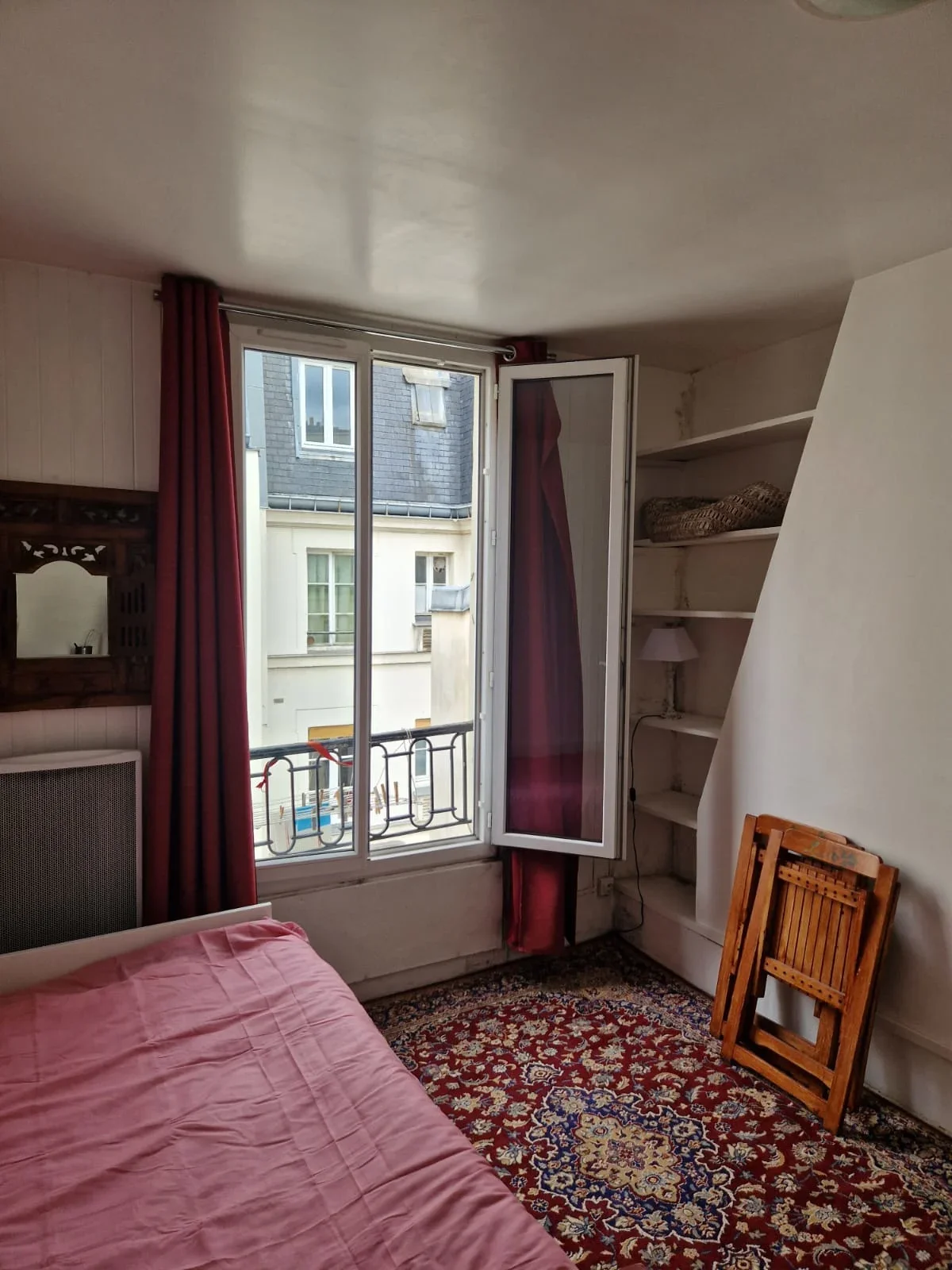 Chambre Rue Claude-Rodier à Paris