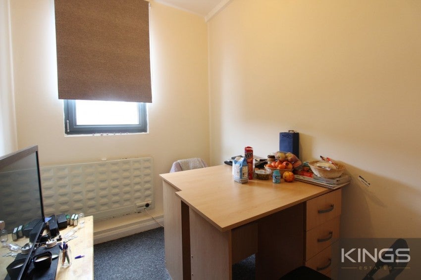 Flat Waterloo Terrace in Southampton