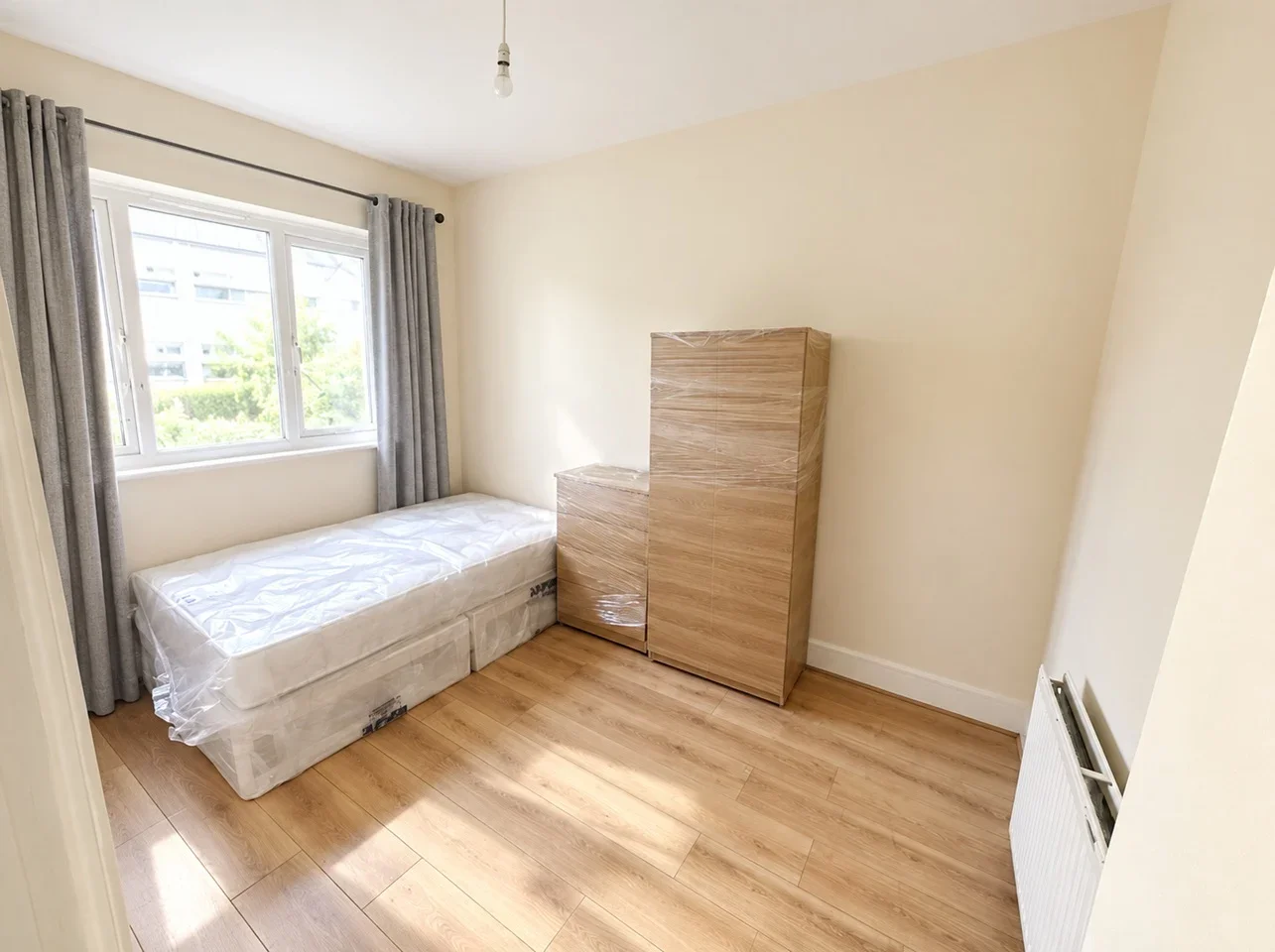 Room Greengate Street in Greater London
