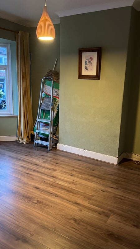 Room Wick Road in Bristol