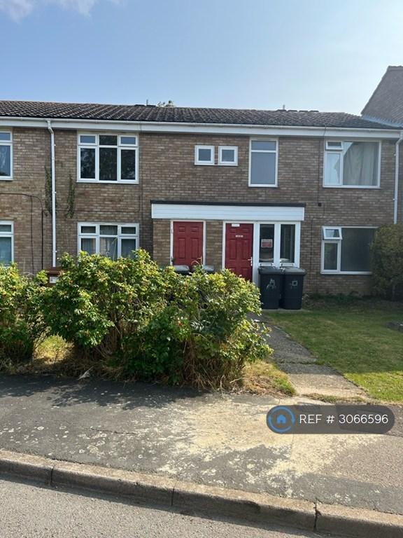 Flat Compton Way in Earls Barton