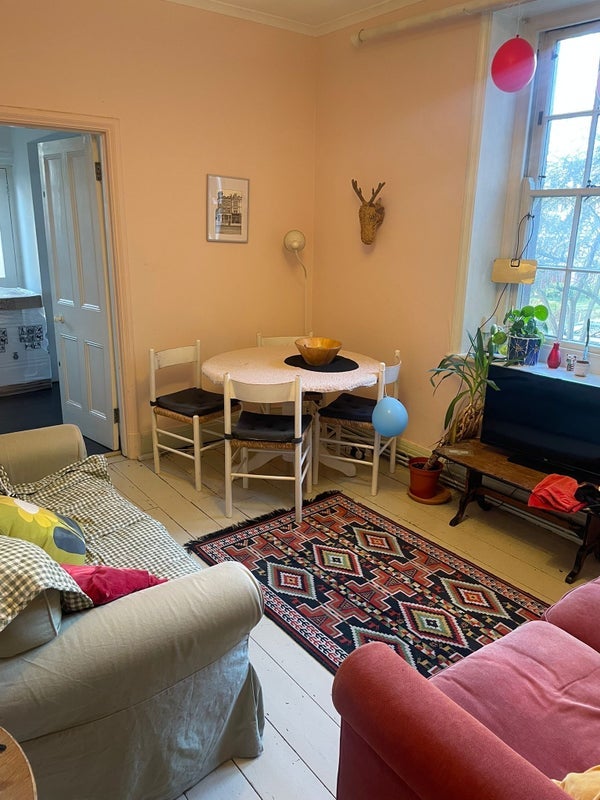 Room Cormont Road in Greater London