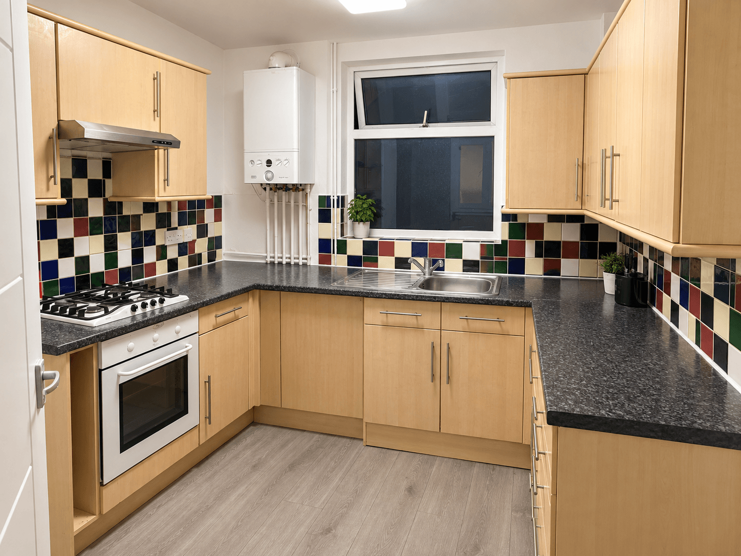 Flat Upper Elmers End Road in Greater London