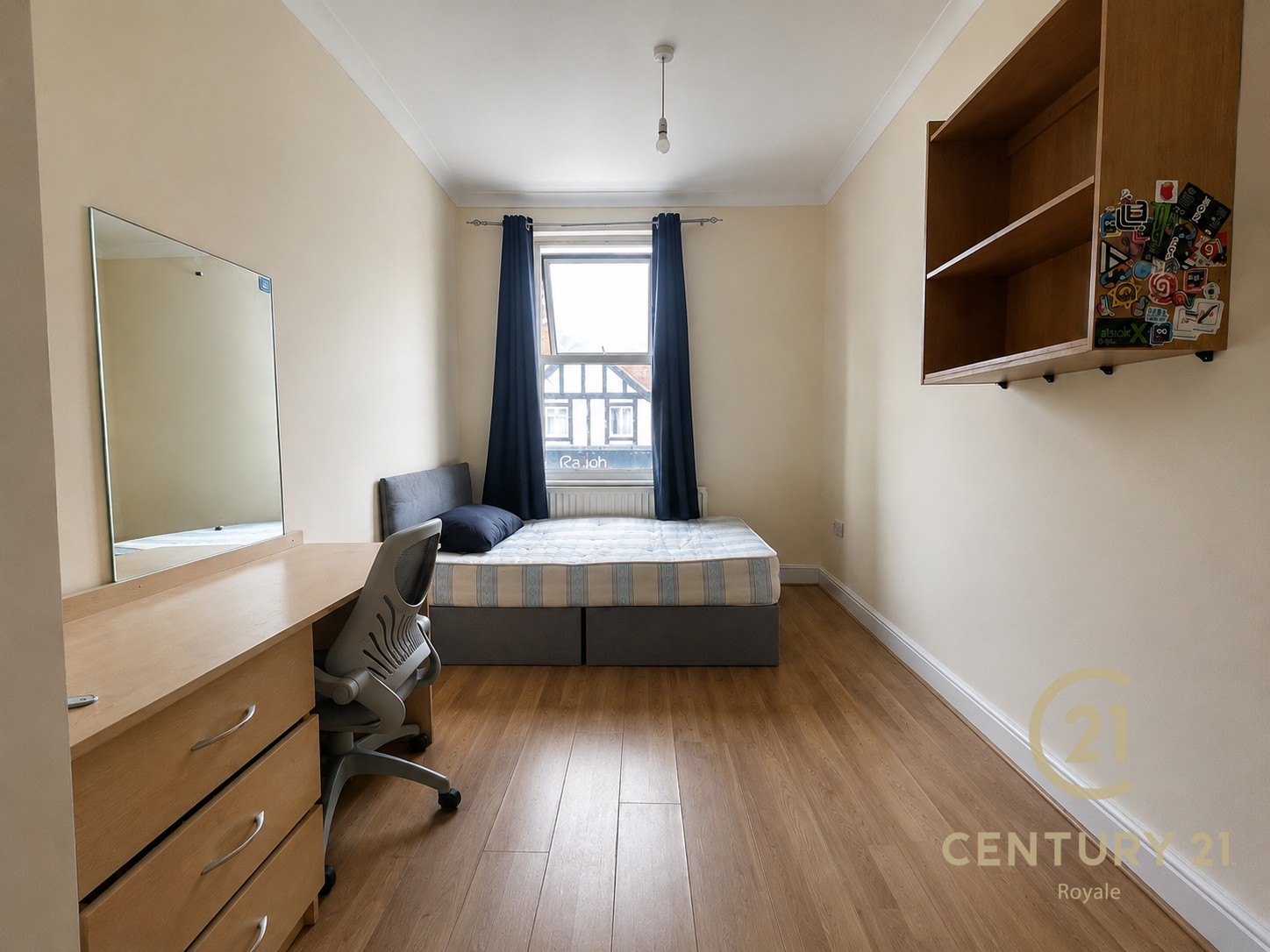 Room Surbiton Road in Greater London