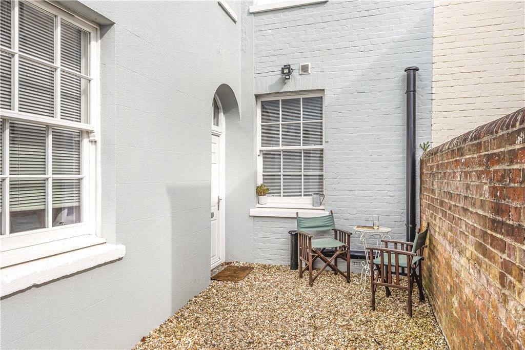 Flat Hendford in Yeovil