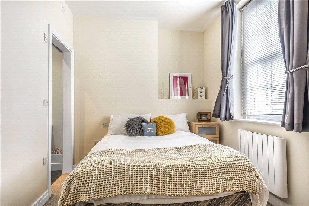 Flat Hendford in Yeovil