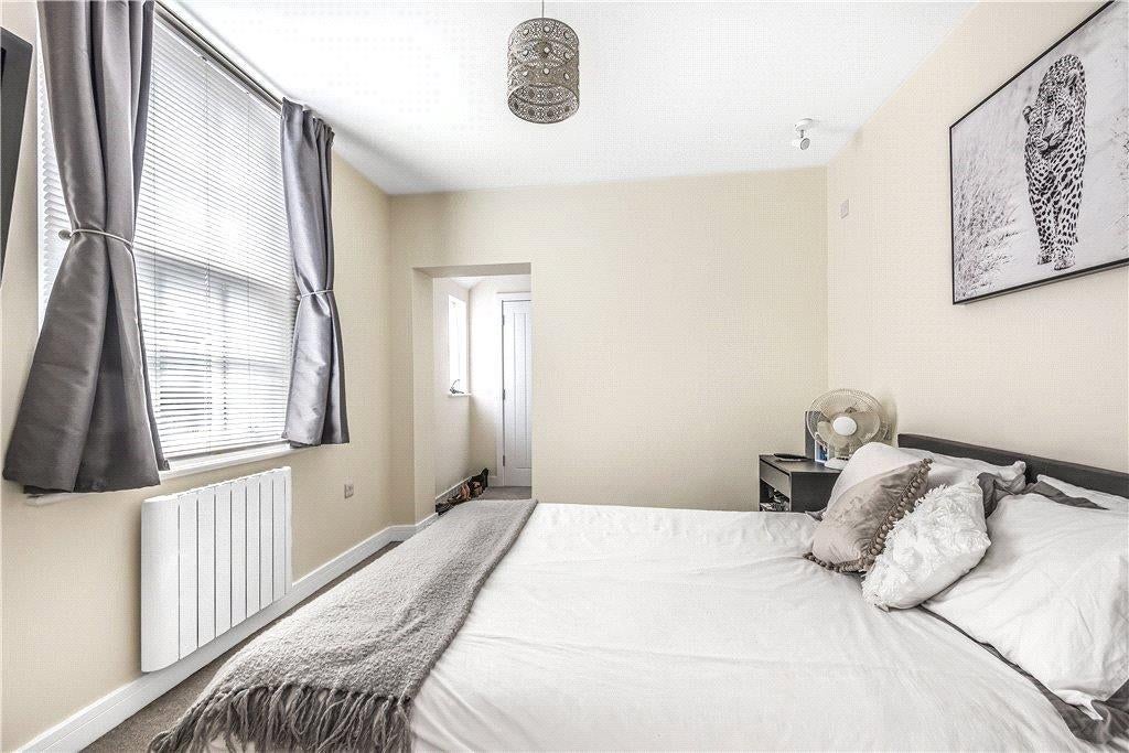 Flat Hendford in Yeovil