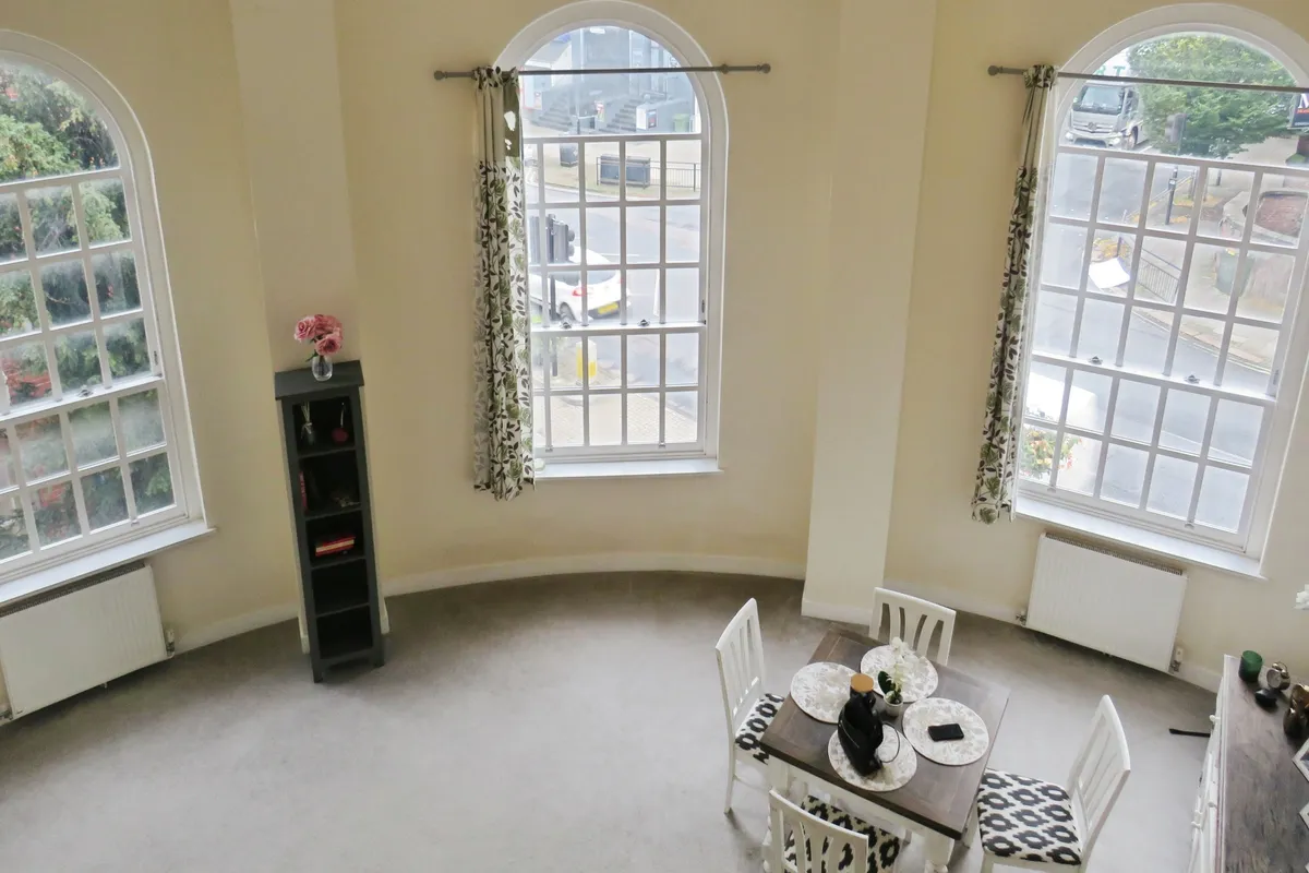 Room Grosvenor Yard in West Suffolk