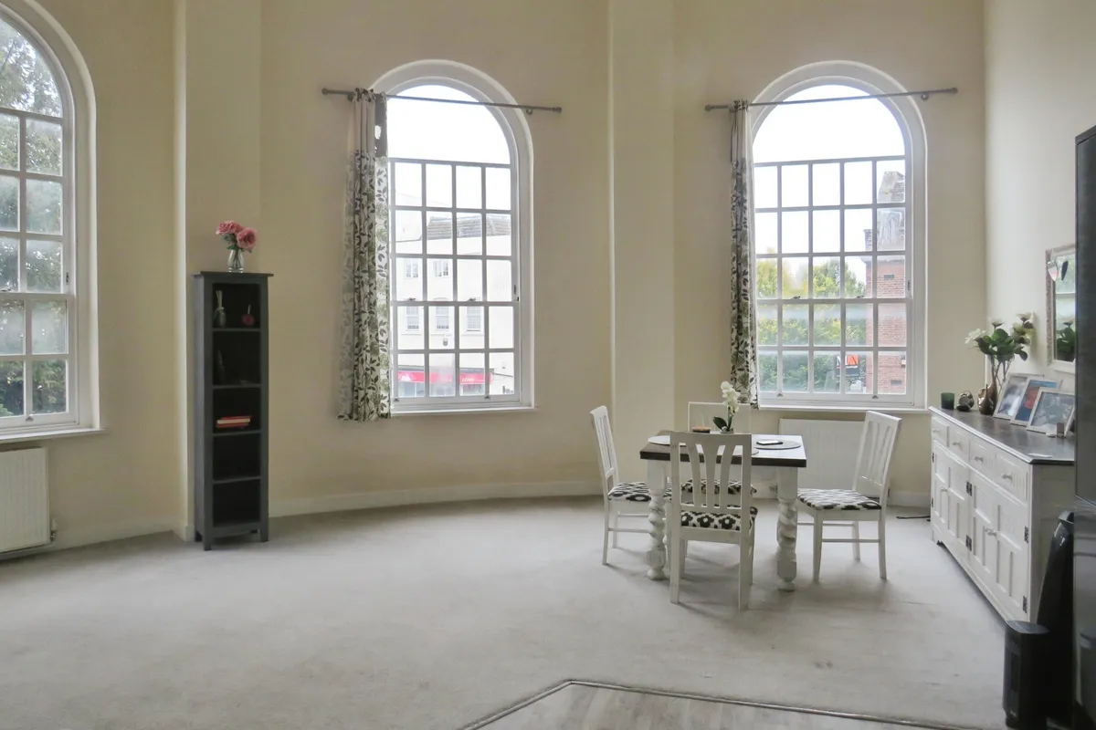 Room Grosvenor Yard in West Suffolk