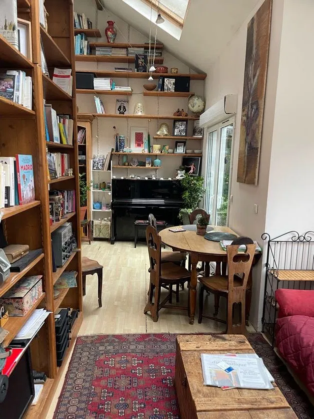 Chambre Rue des Champs-Élysées à Arcueil