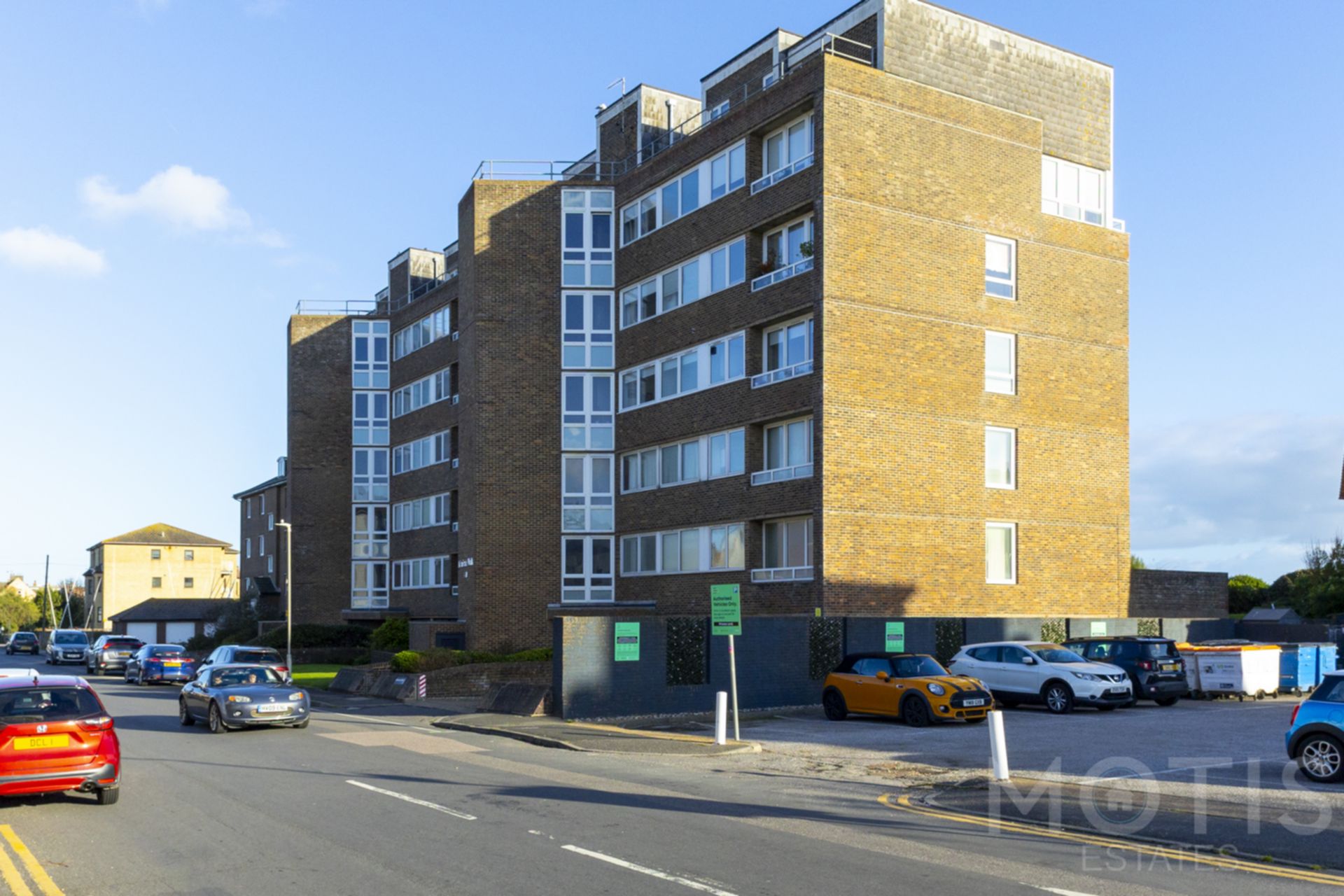 Flat South Road in Folkestone and Hythe District