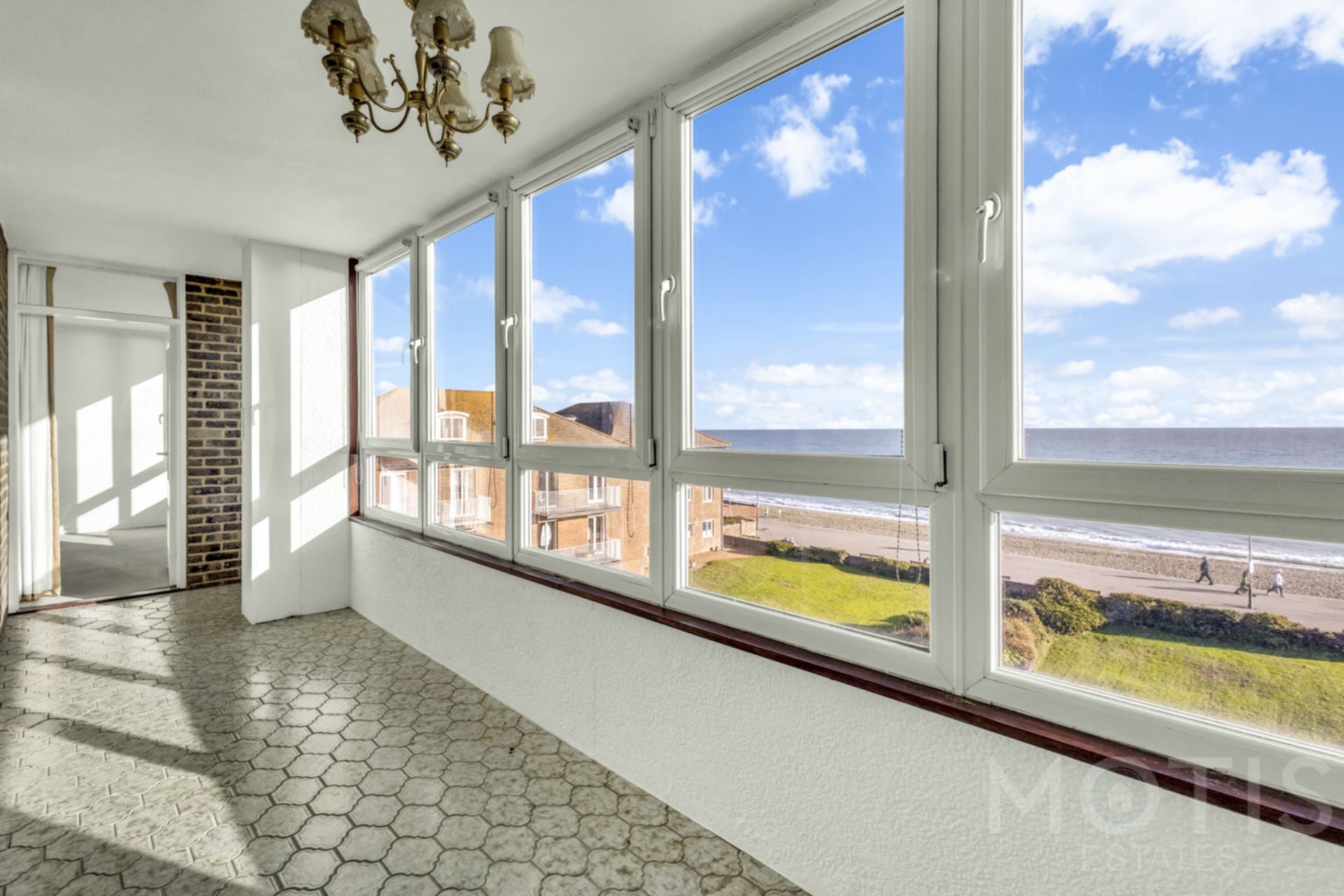 Flat South Road in Folkestone and Hythe District