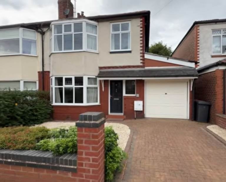 House Lambton Road in Salford