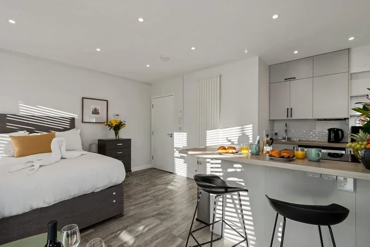 Flat Charlotte Mews in Exeter