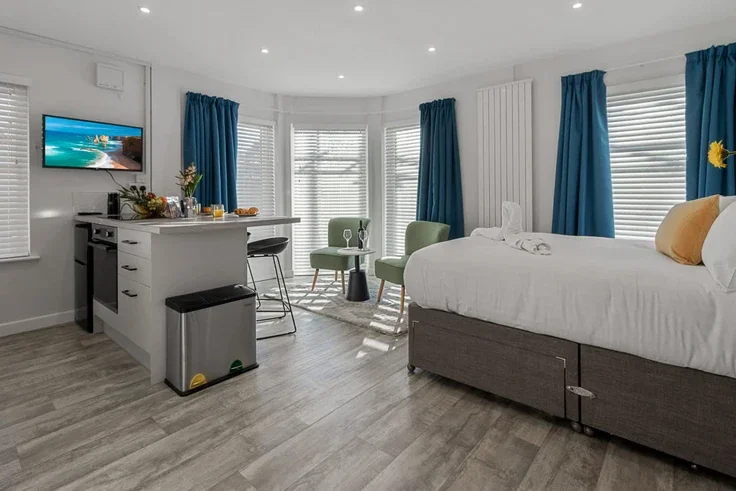 Flat Charlotte Mews in Exeter