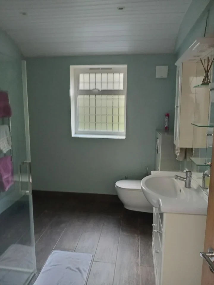 Room Hadlow Road East in Tonbridge and Malling