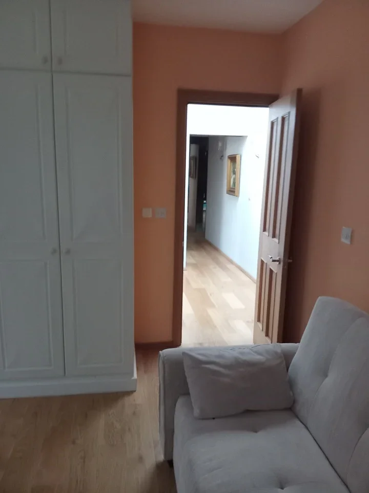 Room Hadlow Road East in Tonbridge and Malling