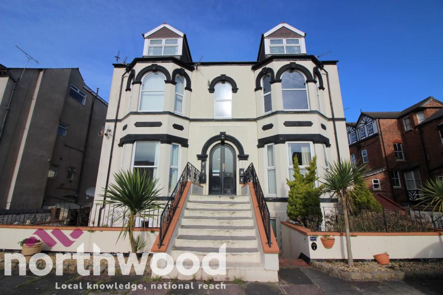 Flat Avondale Road in Southport