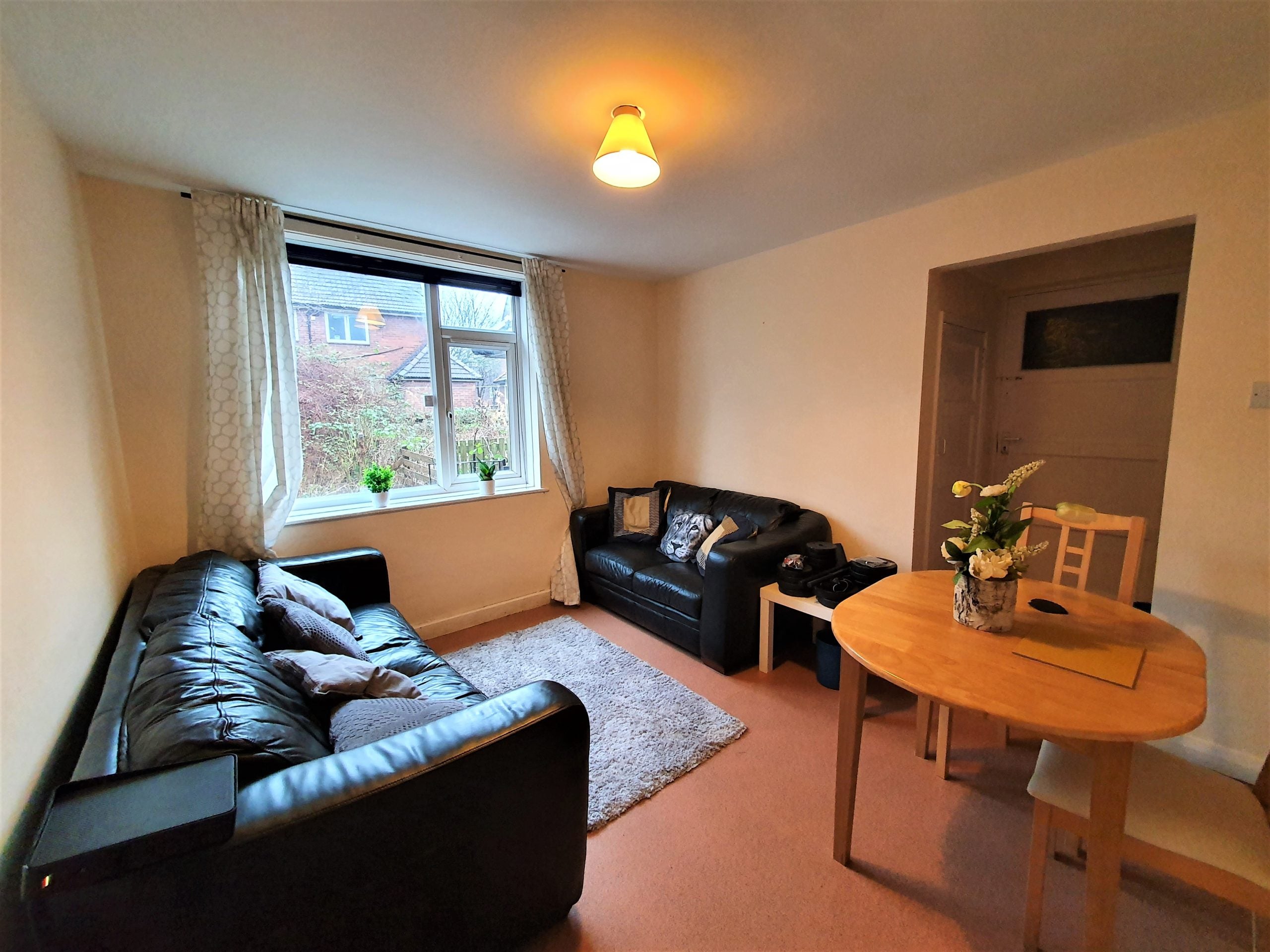 Flat Beadnell Place in Newcastle upon Tyne